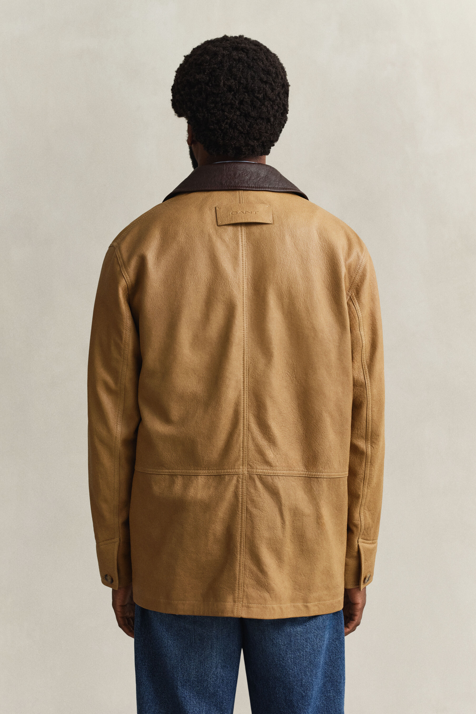 Nahkainen kansitakki