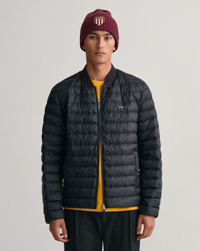 Banner Shield ‑pipo