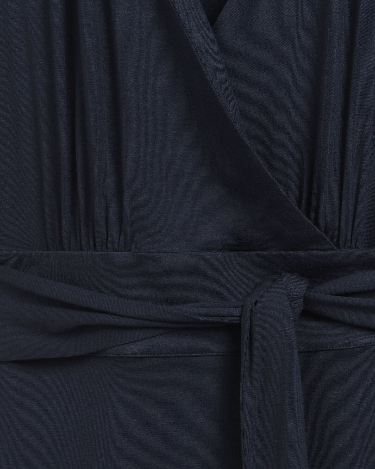 Jerseykankainen kietaisumekko