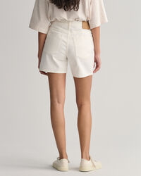 Valkoiset farkkushortsit