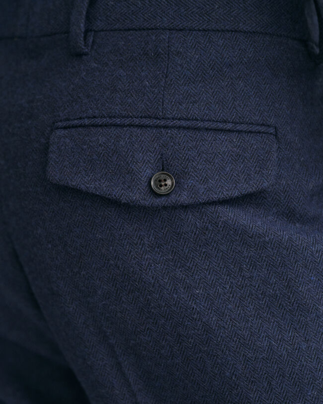 Kapenevat kalanruotokuvioiset housut