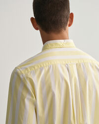 Regular fit ‑mitoitettu leveäraitainen broadcloth-paita