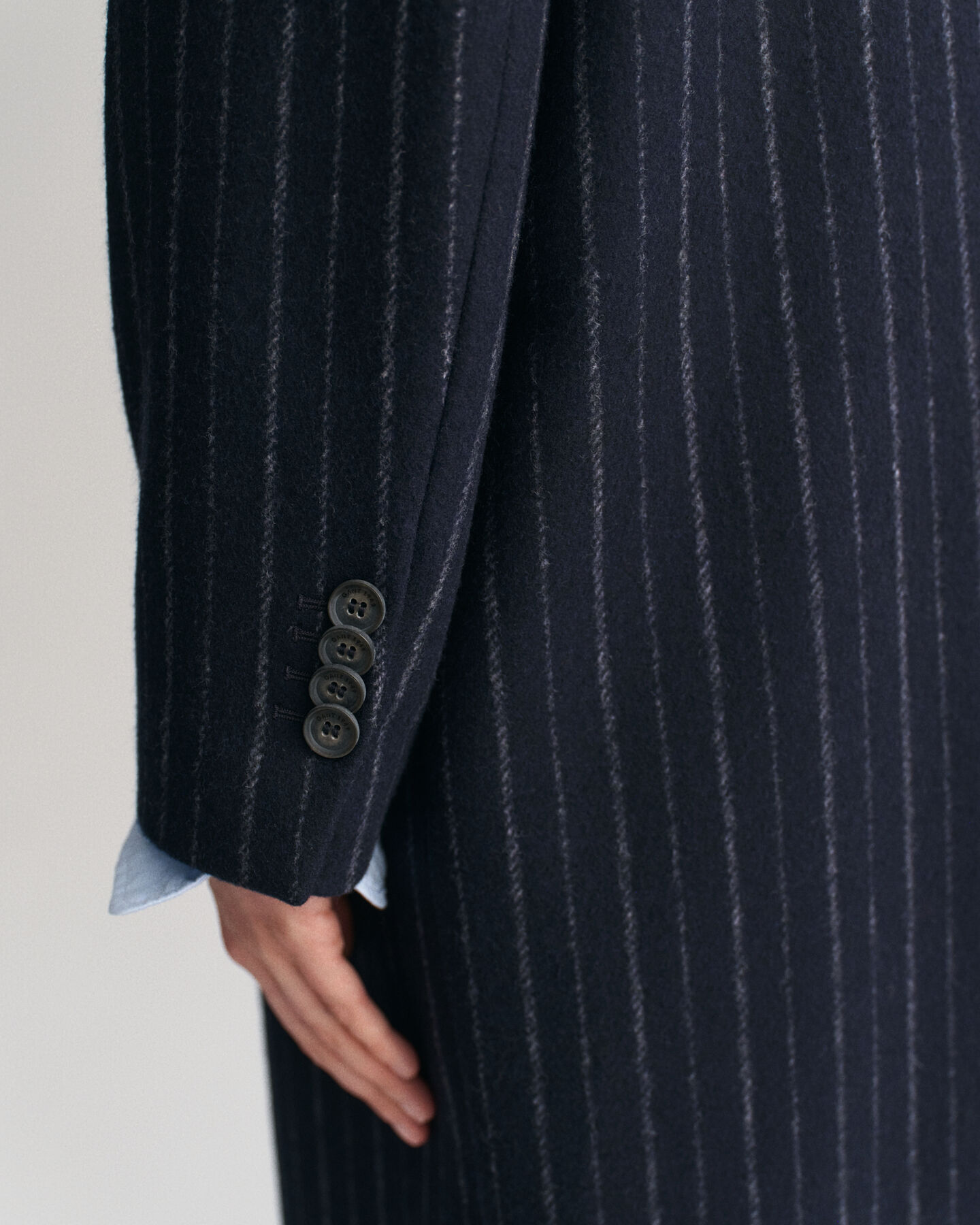 Liituraitainen villakangastakki