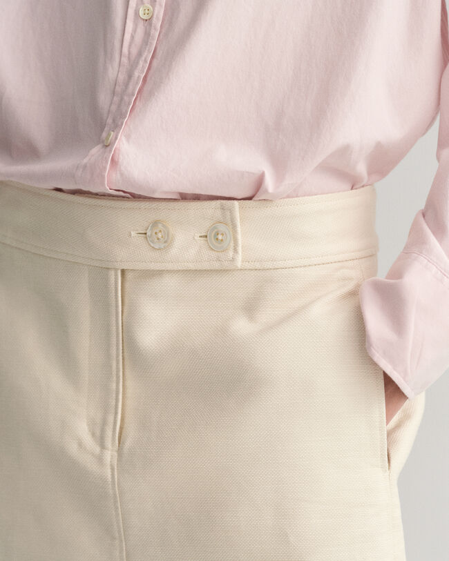 Kohopintainen minihame