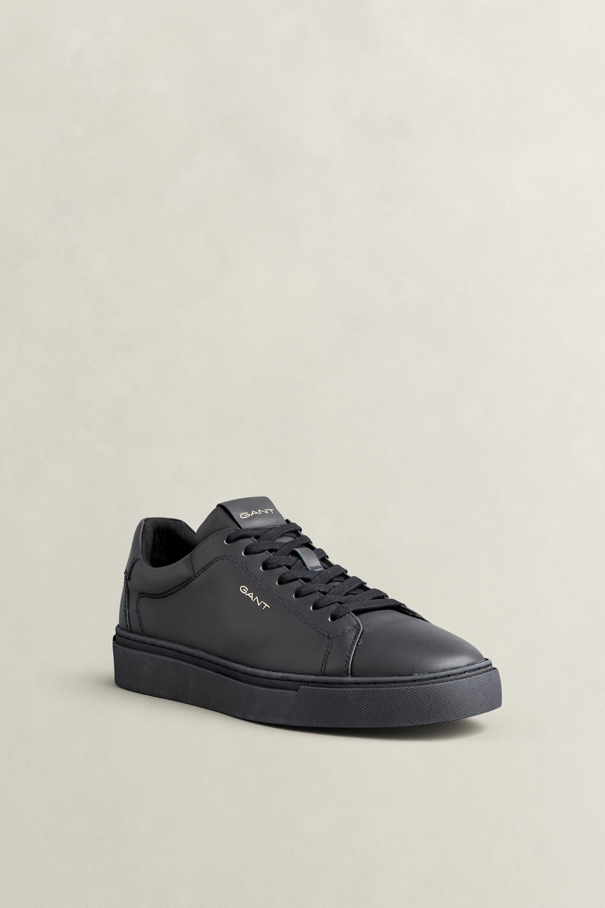 McJulien-nahkatennarit