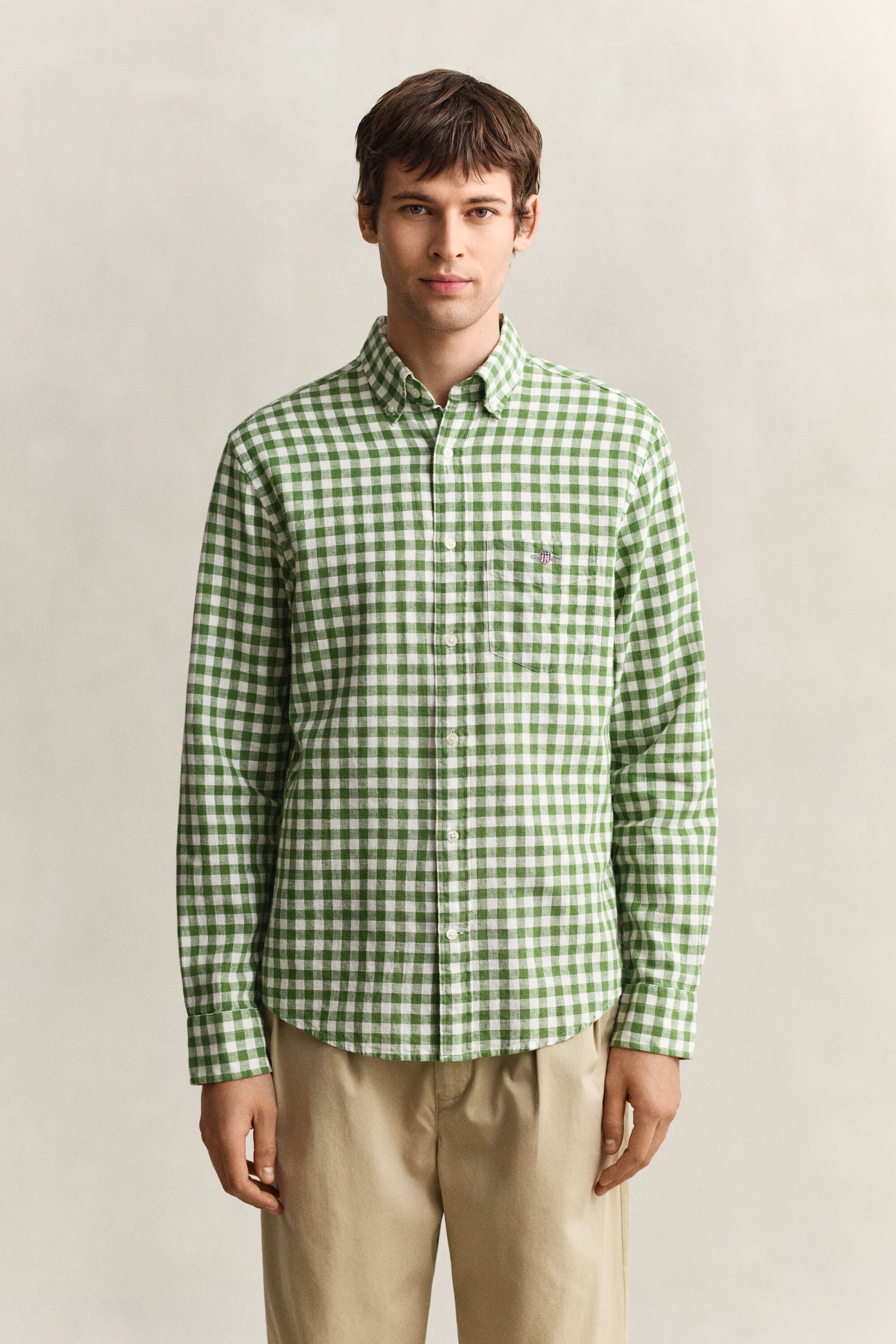 Gingham-ruutuinen pellavasekoitepaita