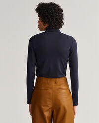 Pitk&auml;hihainen pooloneule jerseyneuloksesta