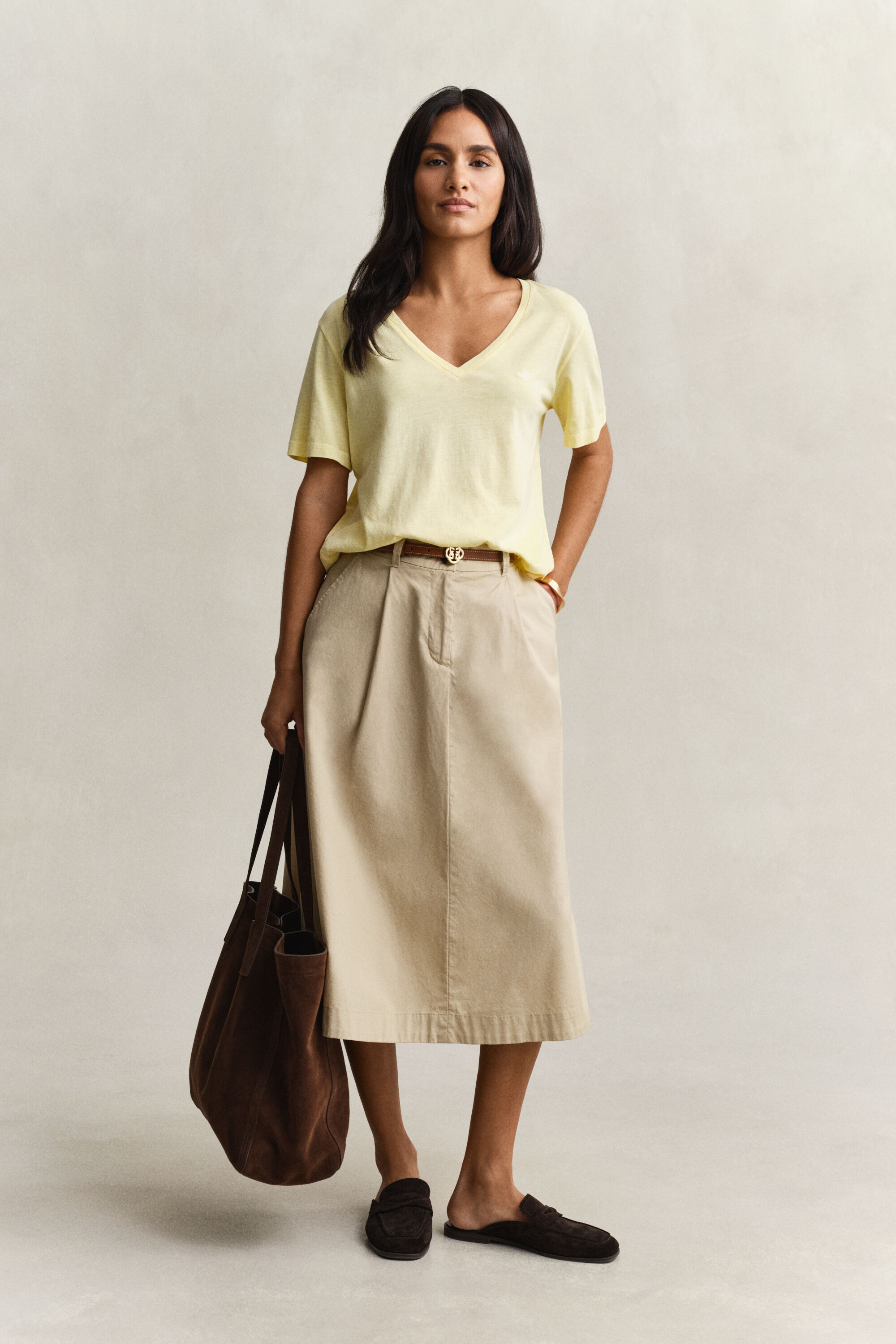 Pesukäsitelty Shield-t‑paita, v-pääntie