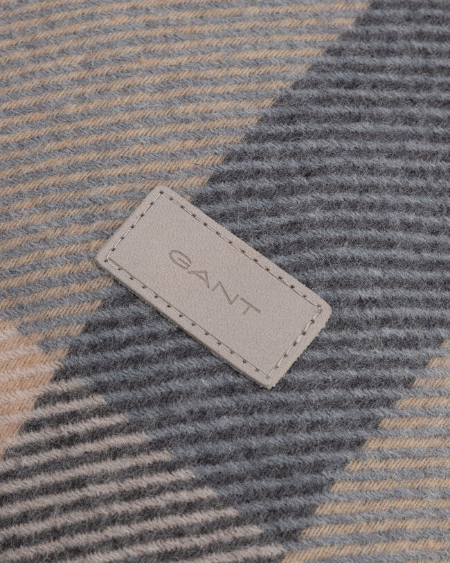 Magnified Check ‑tyynynpäällinen