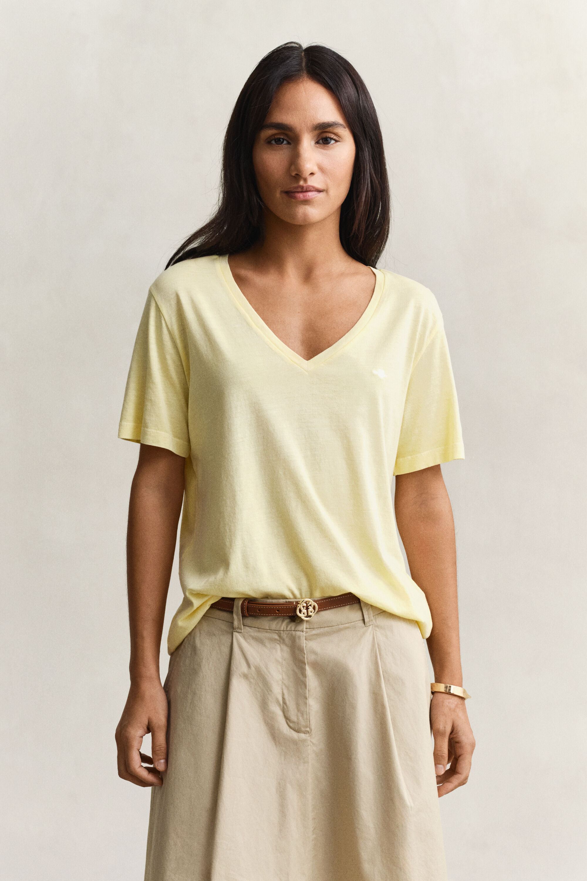 Pesukäsitelty Shield-t‑paita, v-pääntie