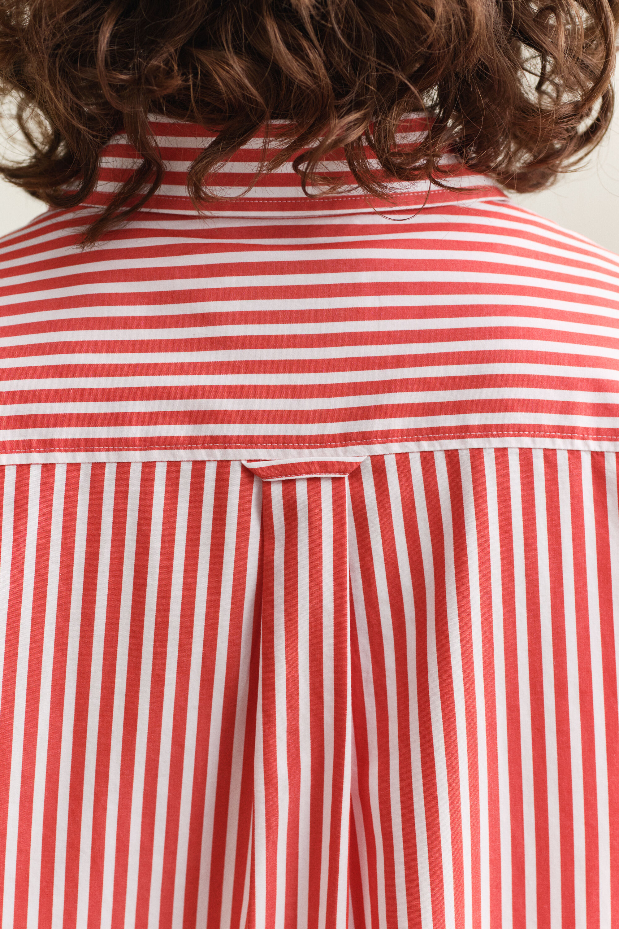 Regular fit ‑mitoitettu raidallinen Classic-popliinipaita