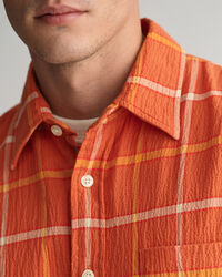 Oversized fit ‑mitoitettu kohopintainen ruutupaita