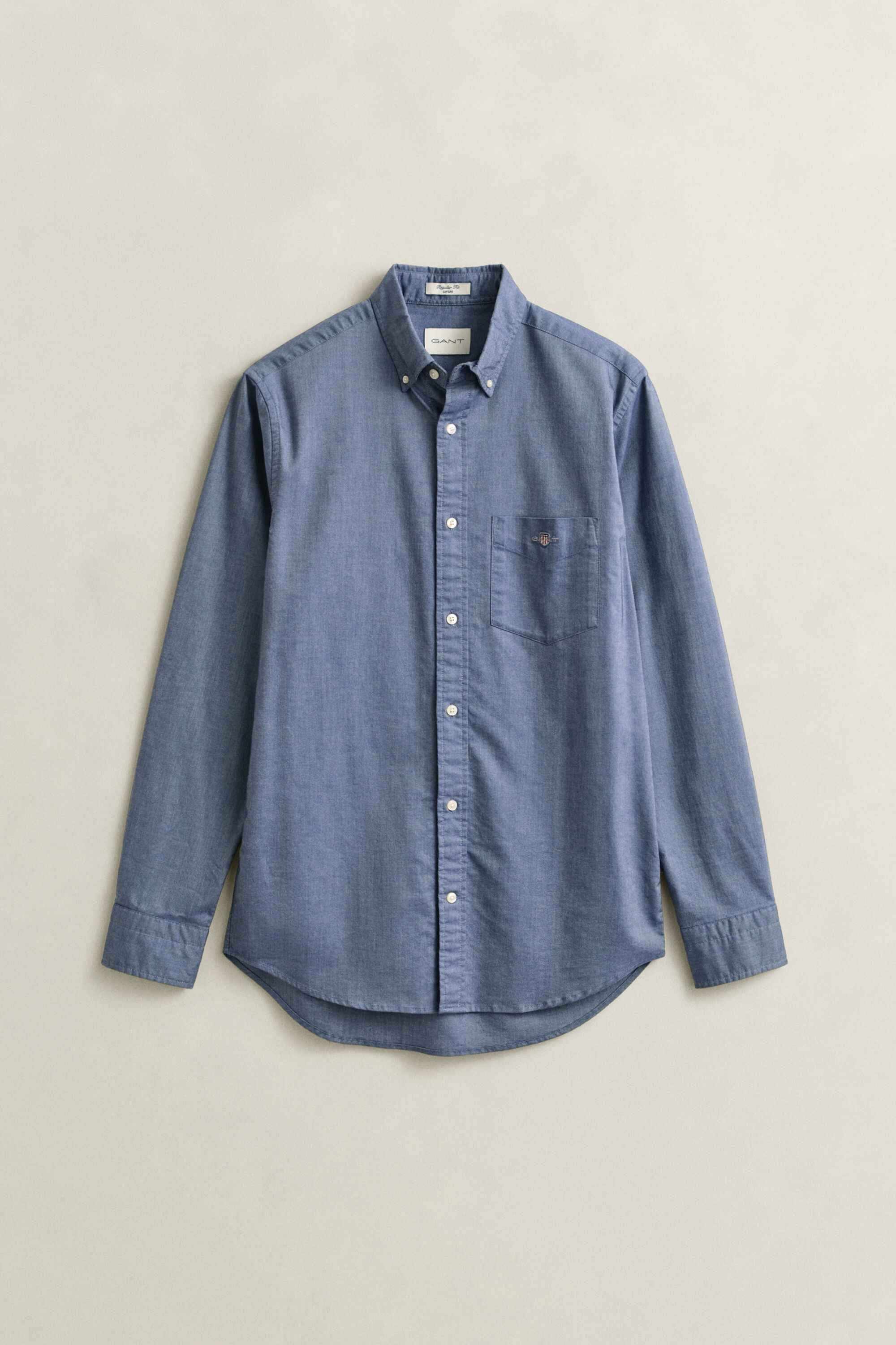 Regular fit ‑mitoitettu klassinen oxford-paita