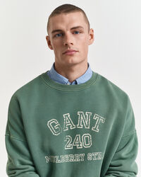 Graphic-collegepaita, pyöreä pääntie