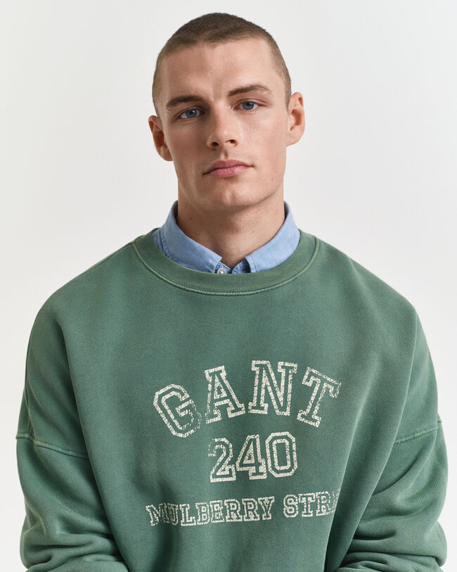 Graphic-collegepaita, pyöreä pääntie