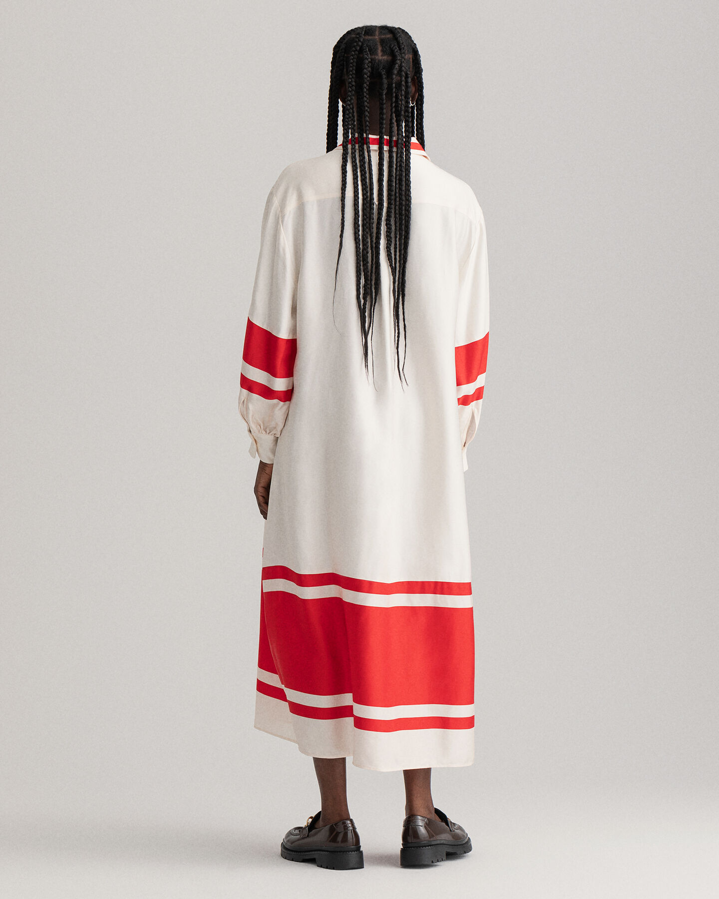 Raidallinen Detail-mekko