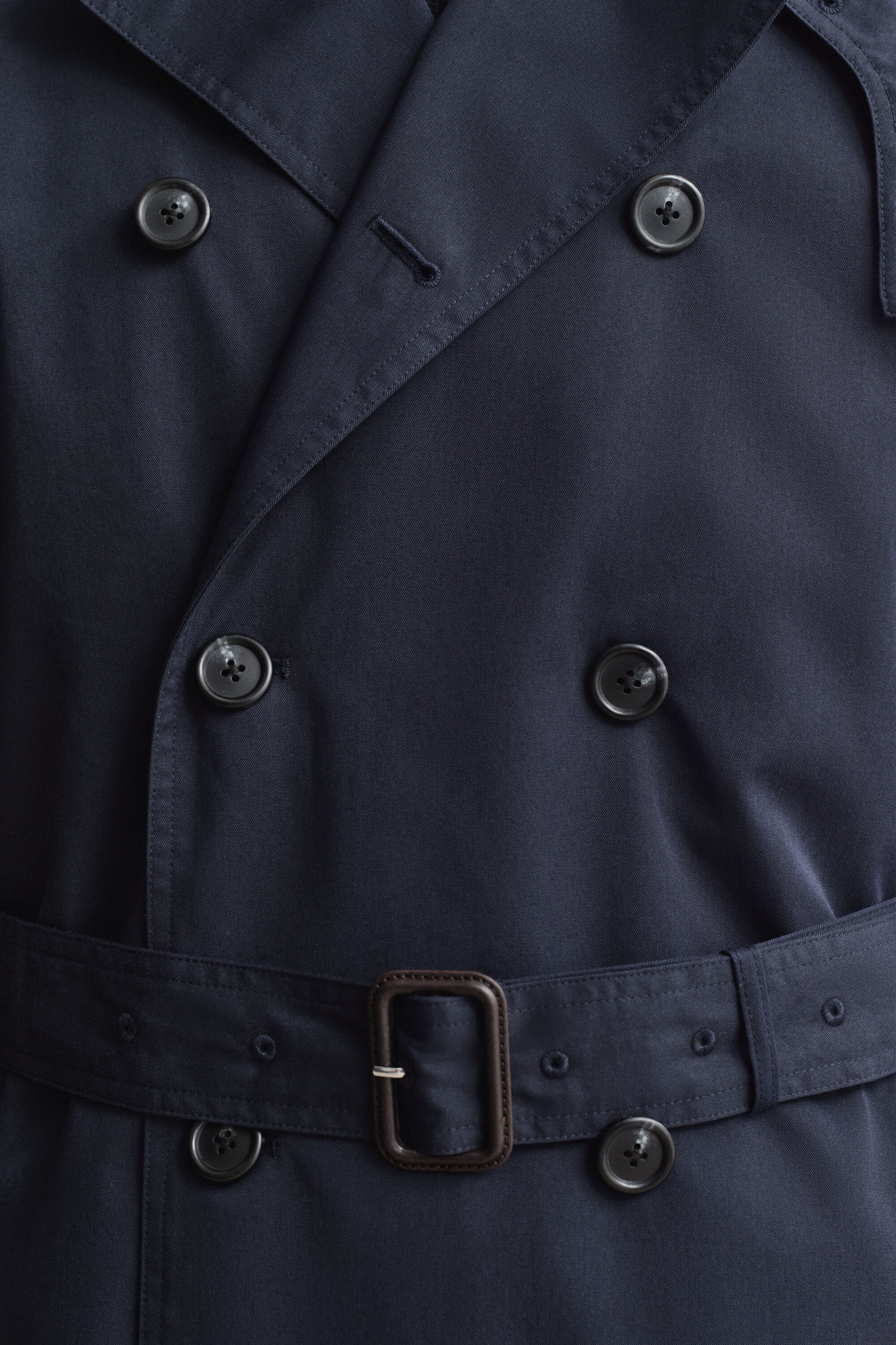 Puuvillasekoitteinen trenssitakki