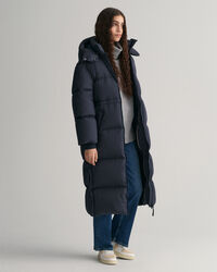 Kokopitkä untuvatakki