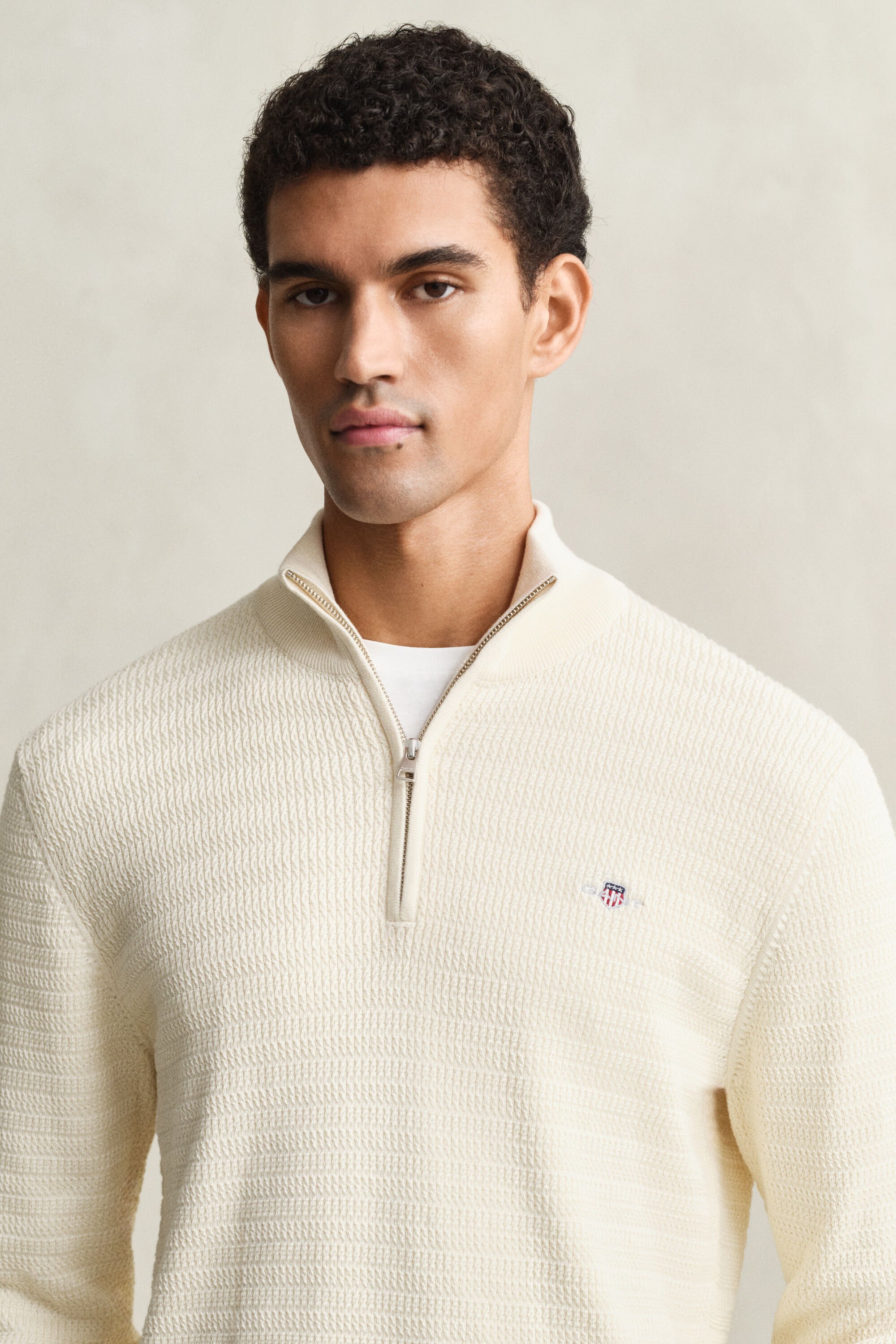 Palmikkoneule, vetoketjukaulus