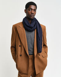 Liituraidallinen kaulaliina erittäin hienosta merinovillasta