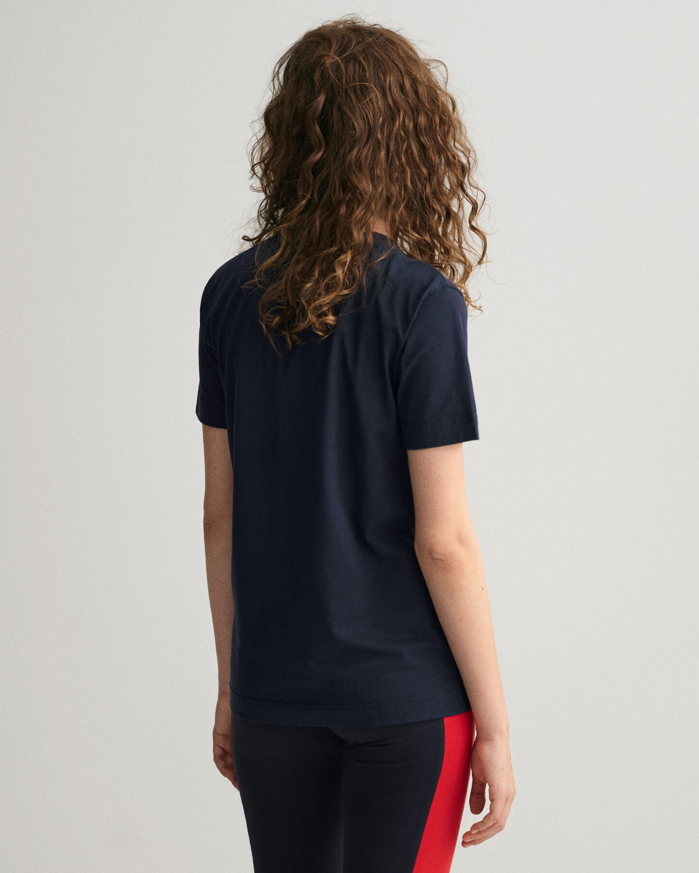 Teens‑malliston Crest Shield ‑t‑paita