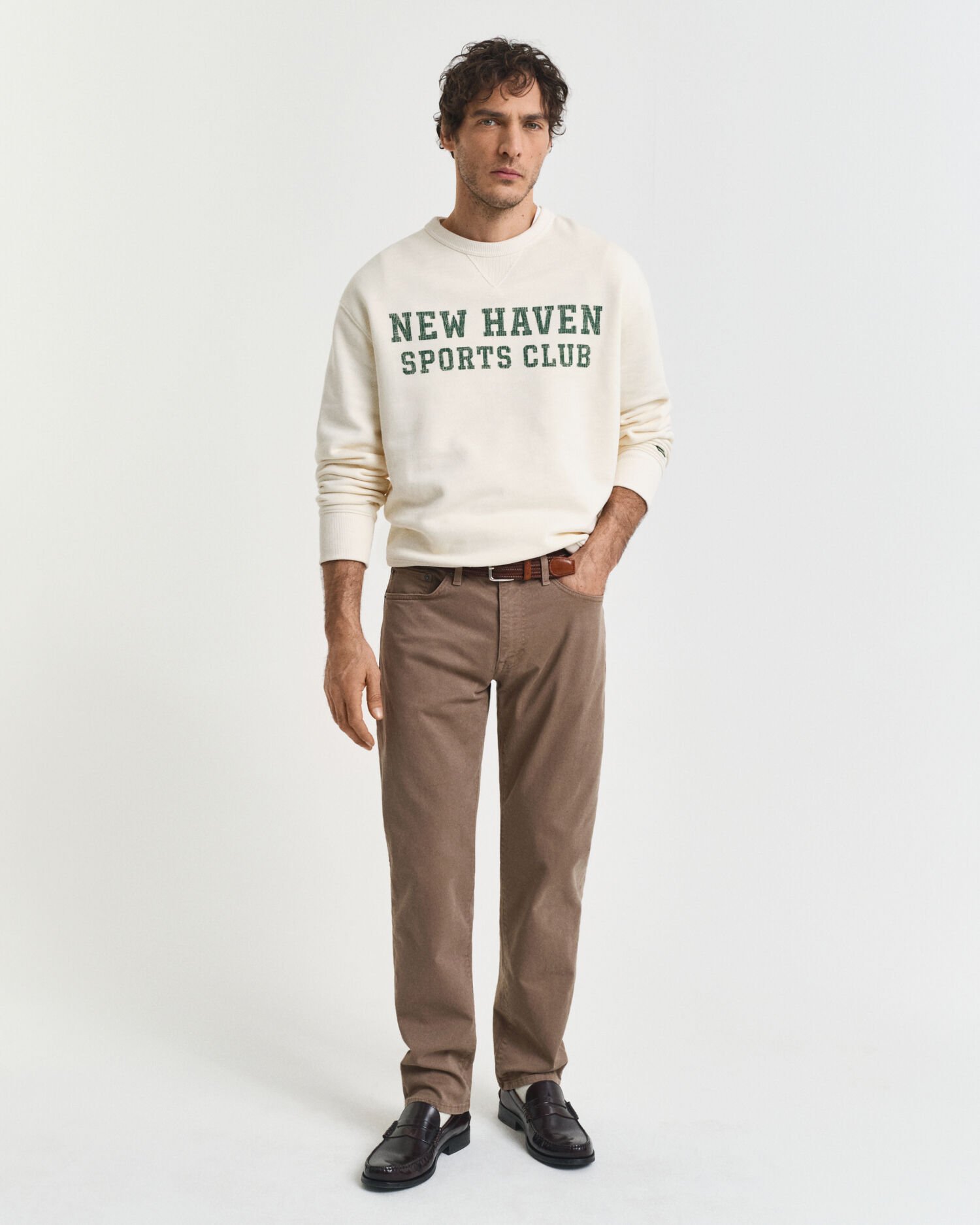 Regular fit ‑mitoitetut Desert-farkut