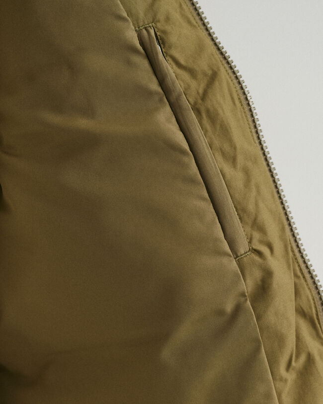 Teens-malliston toppaliivi