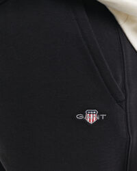 Shield-collegeshortsit