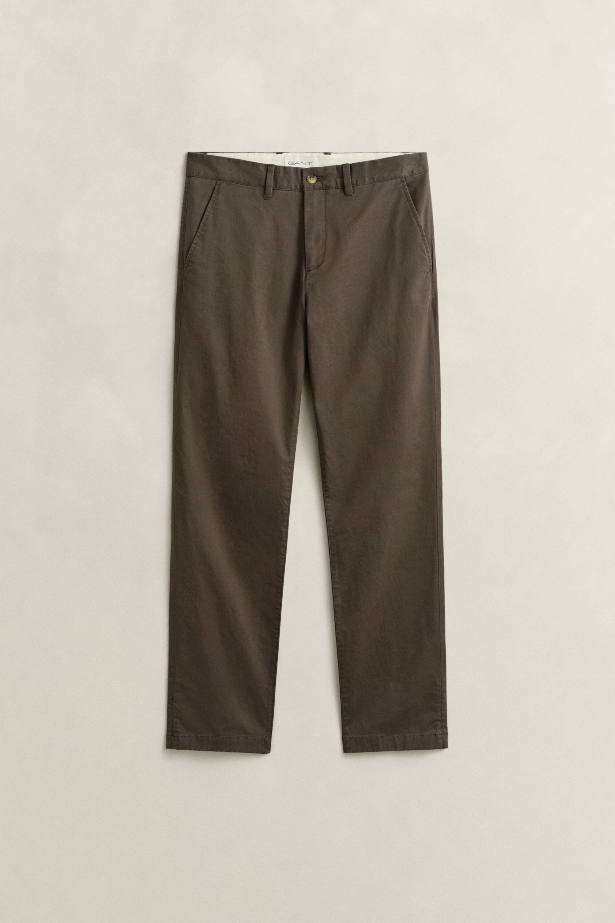 Regular fit ‑mitoitetut klassiset chinot