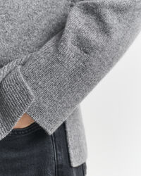 Pehmeä villa-kašmirsekoitteinen neulepusero, pyöreä pääntie