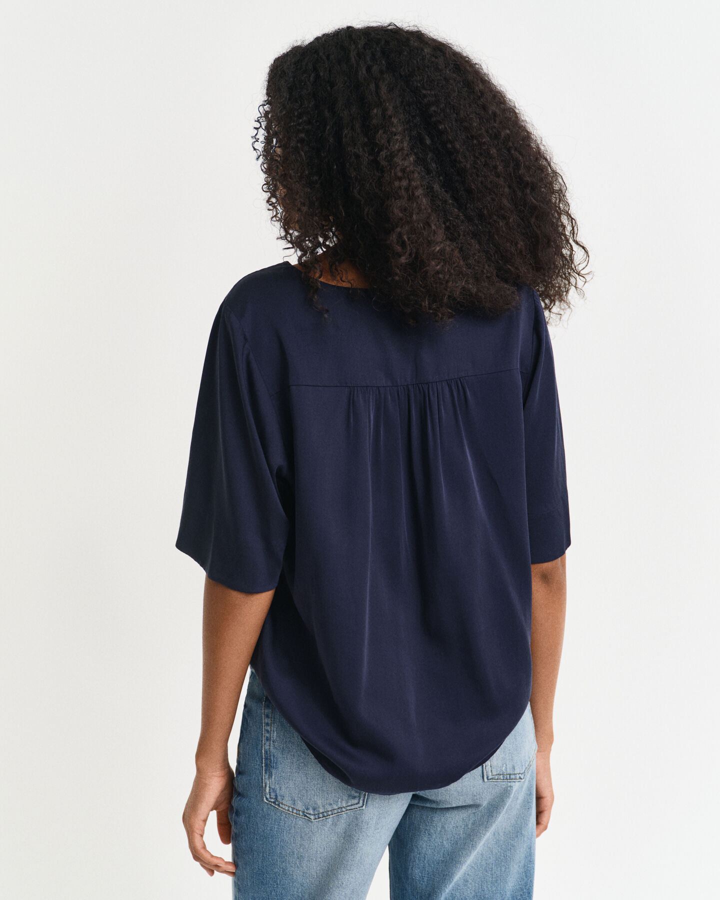 Lyhythihainen pusero