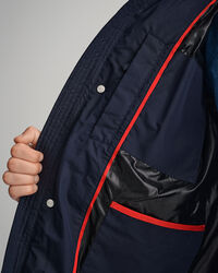 Pitkä Alta-untuvatakki