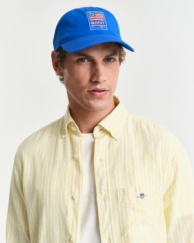 Regular&nbsp;fit ‑mitoitettu raitapaita puuvillapellavaa