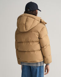 Lyhyt kevytuntuvatakki