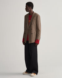 Väljät chinot laskoksilla