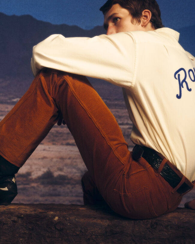 Wrangler x GANT ‑malliston Bootcut-vakosamettifarkut