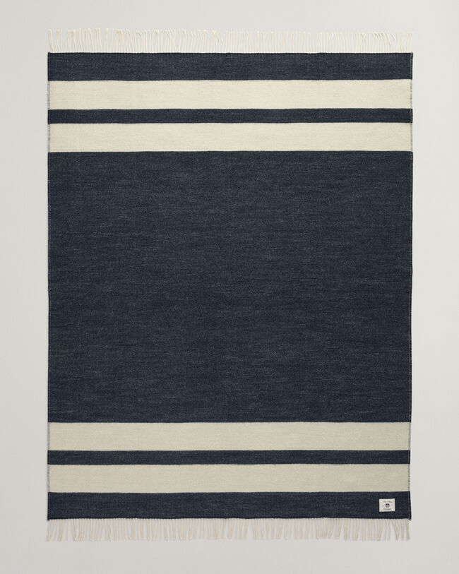 Raidallinen villainen torkkupeitto