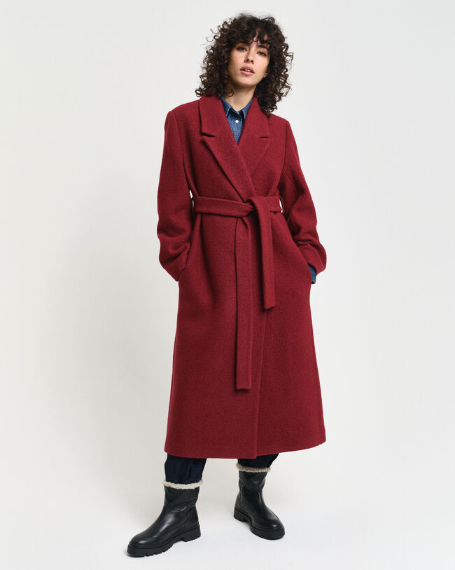 Kohopintainen kietaisutakki