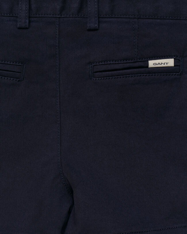 Baby-malliston chinoshortsit