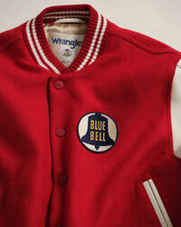 Wrangler x GANT ‑malliston Varsity Jacket ‑takki