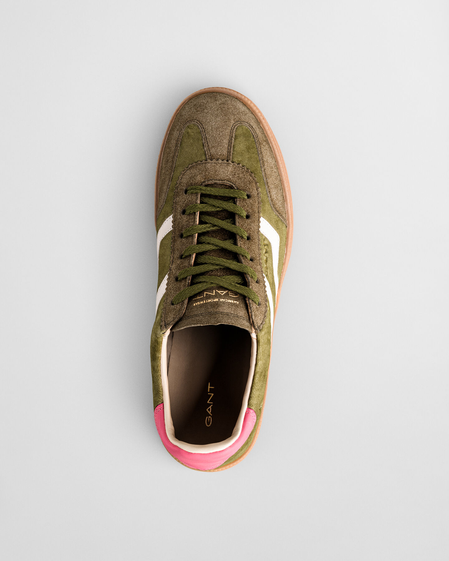 Cuzima-samettitennarit