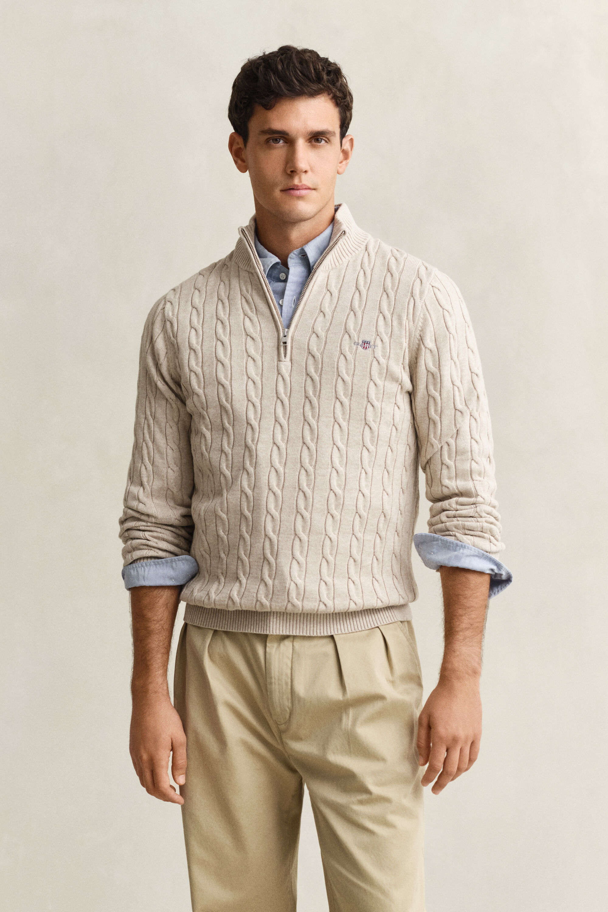 Puuvillainen palmikkoneule, vetoketjukaulus