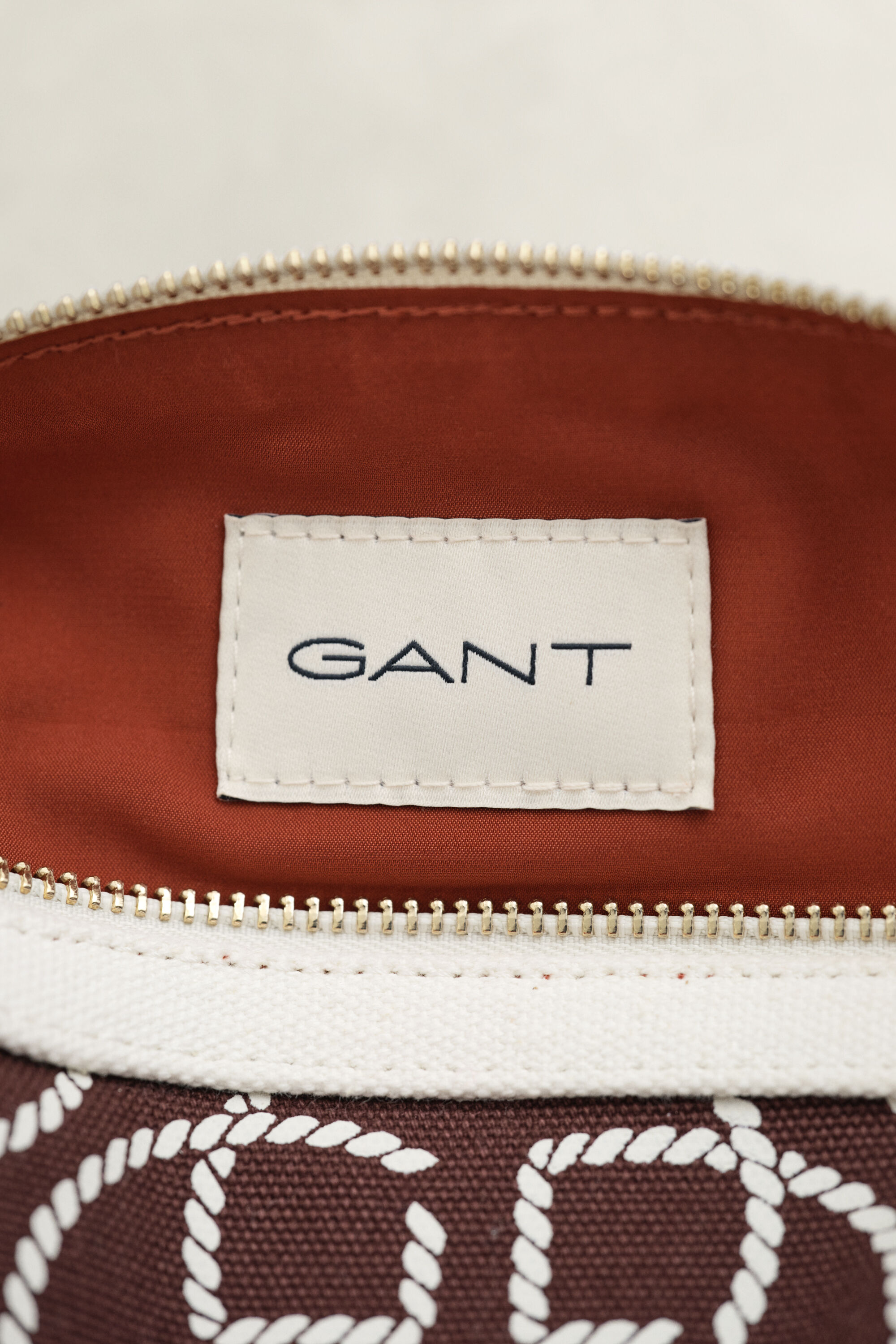 Kanvaasikankainen toilettilaukku