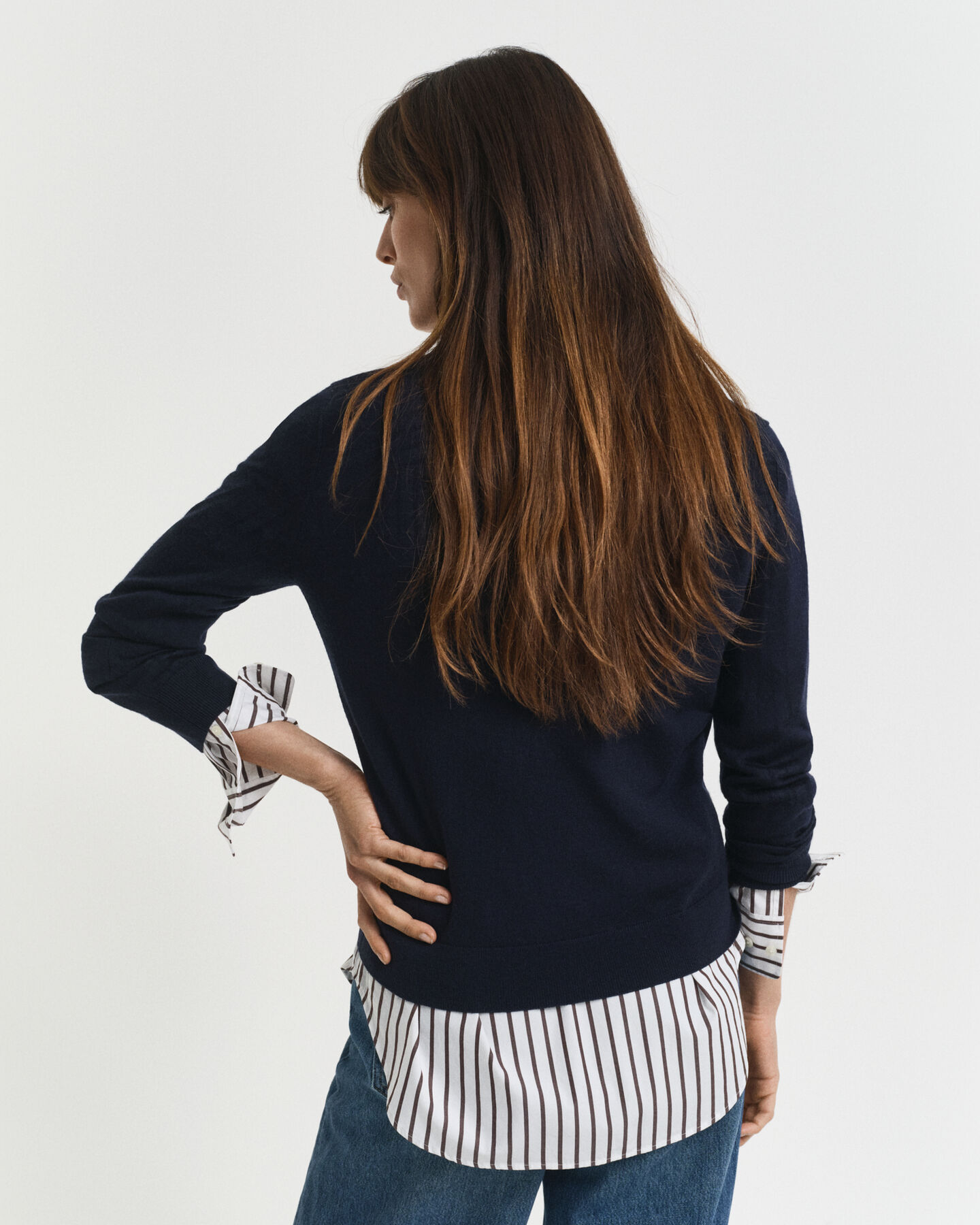 Ohut merinovillaneule, v-pääntie