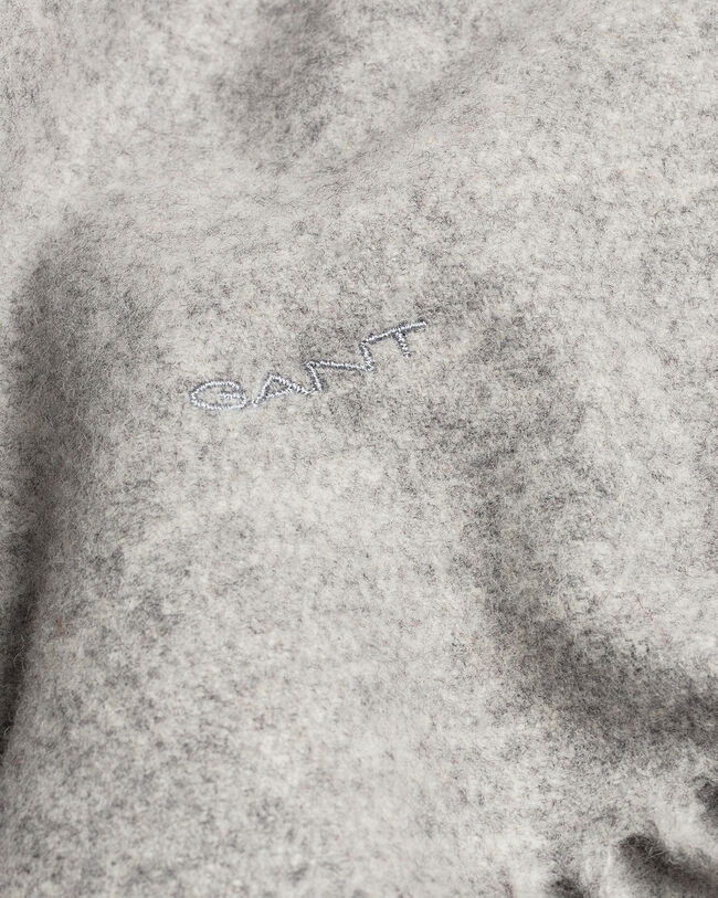 Yksiv&auml;rinen villahuivi