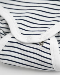 Baby-malliston raidallinen Shield-body