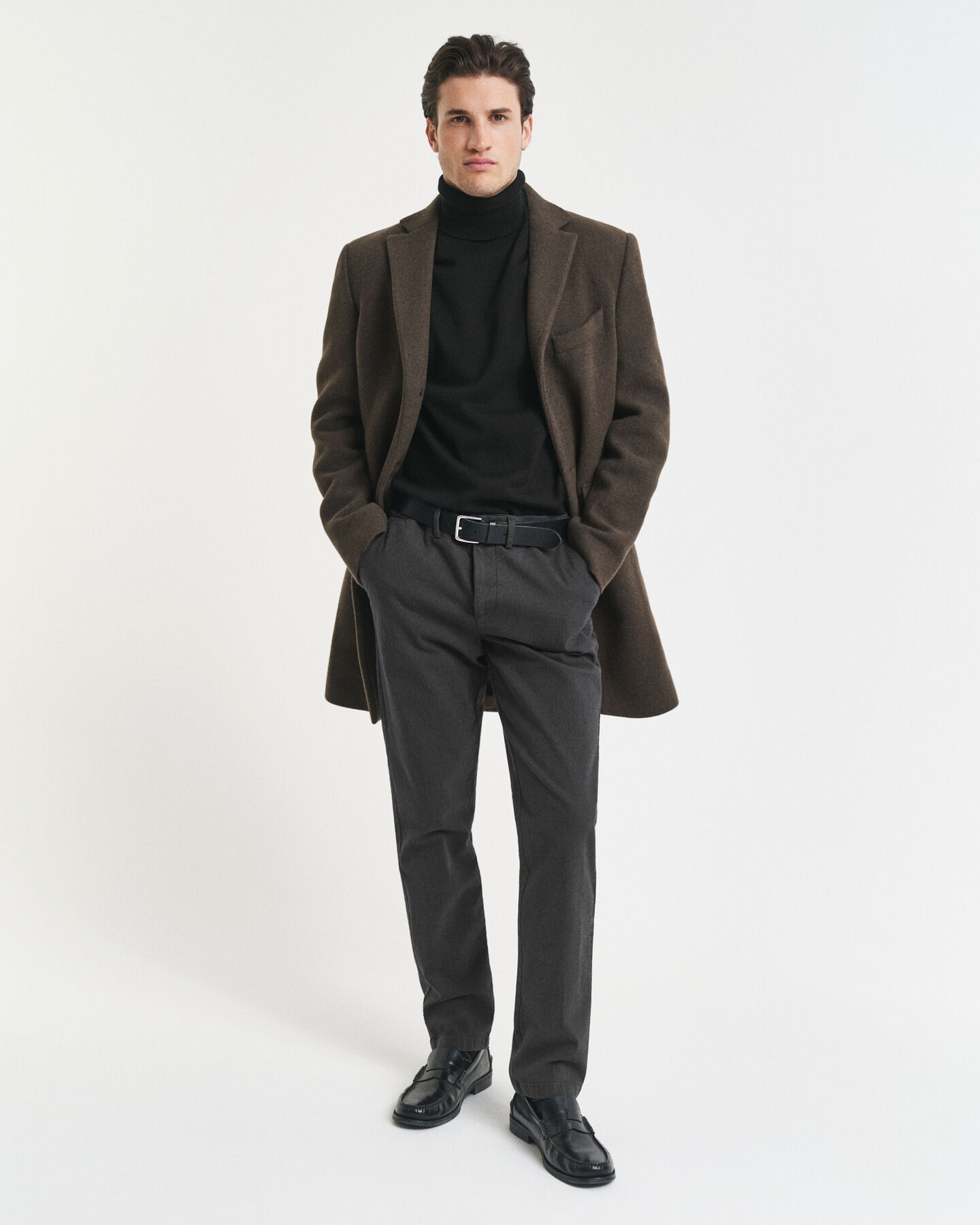 Slim fit ‑mitoitetut kalanruotokuvioiset puuvillahousut