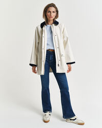 Sunfaded-t‑paita, jossa py&ouml;re&auml; p&auml;&auml;ntie