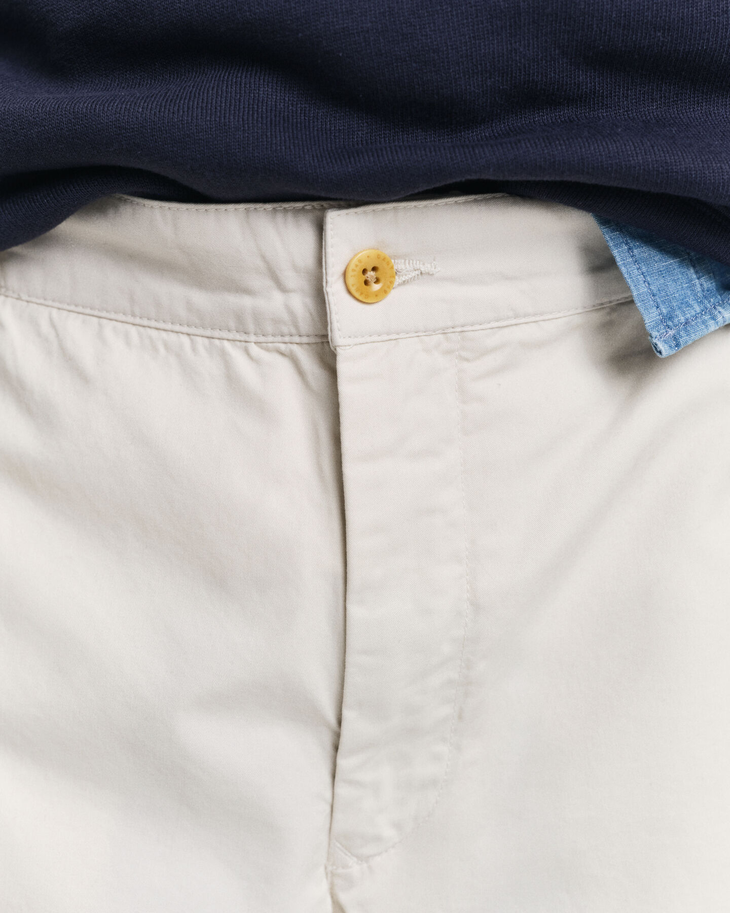 Relaxed fit ‑mitoitetut chinoshortsit