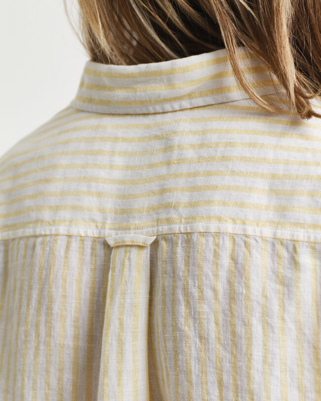 Regular fit ‑mitoitettu raidallinen pellavapaita